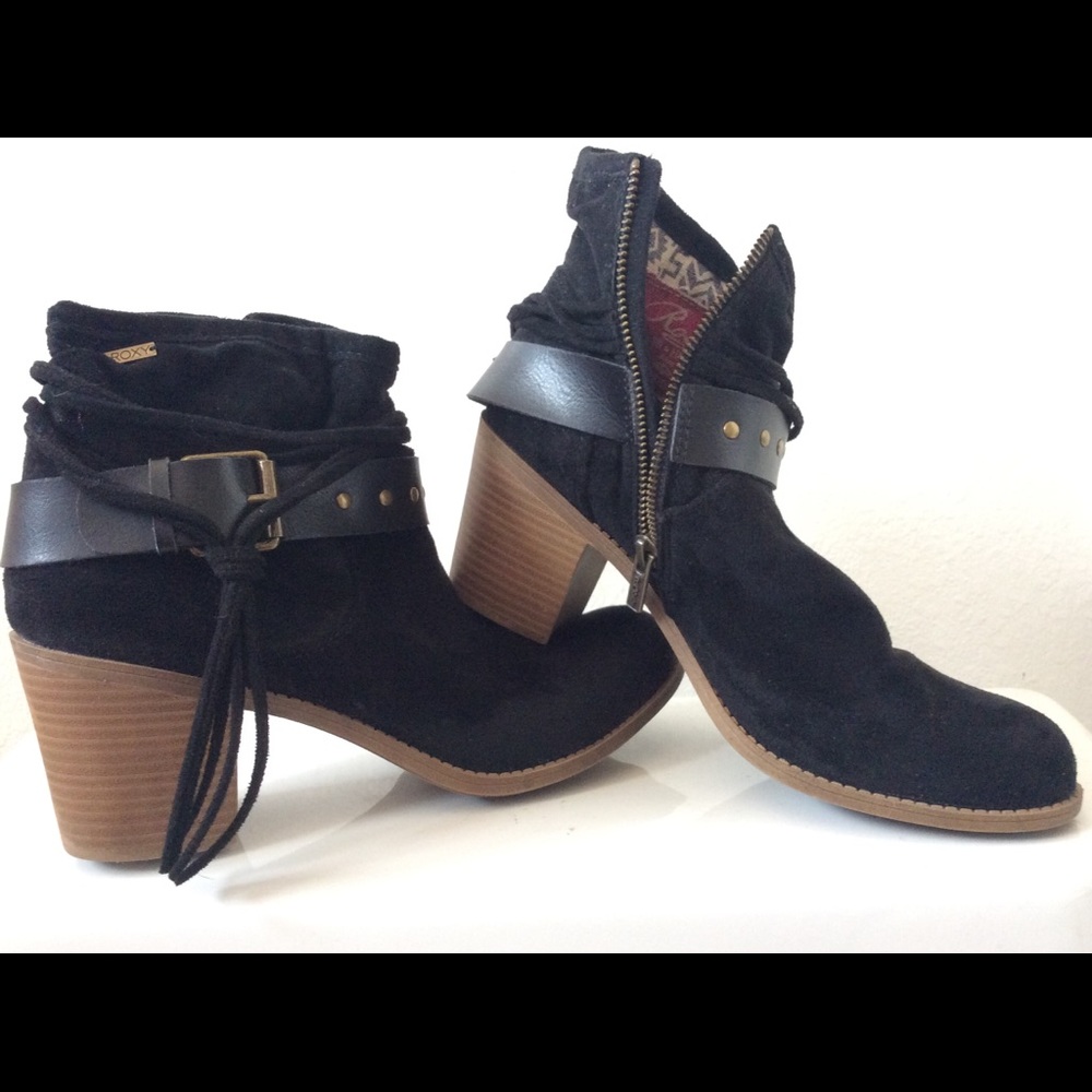 Roxy black booties🖤